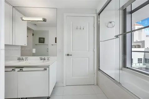 3737 Collins Avenue Miami Beach FL 33140