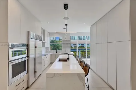 3757 NE 208th Terrace Aventura FL 33180