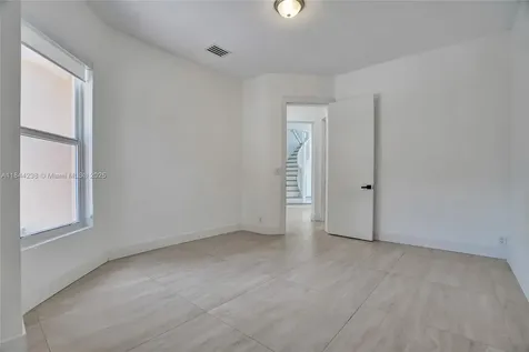 3757 NE 208th Terrace Aventura FL 33180