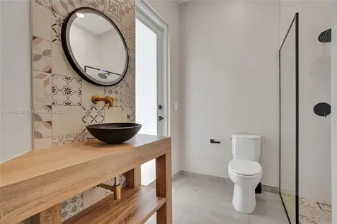 3757 NE 208th Terrace Aventura FL 33180