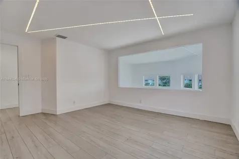 3757 NE 208th Terrace Aventura FL 33180
