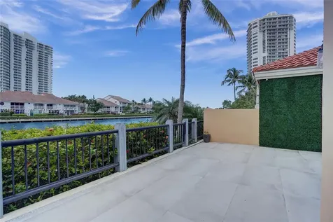 3757 NE 208th Terrace Aventura FL 33180
