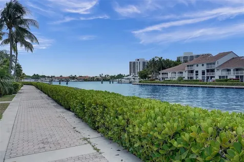 3757 NE 208th Terrace Aventura FL 33180