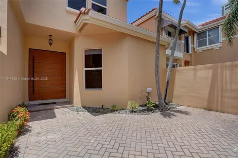 3757 NE 208th Terrace Aventura FL 33180