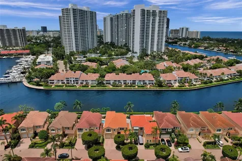 3757 NE 208th Terrace Aventura FL 33180