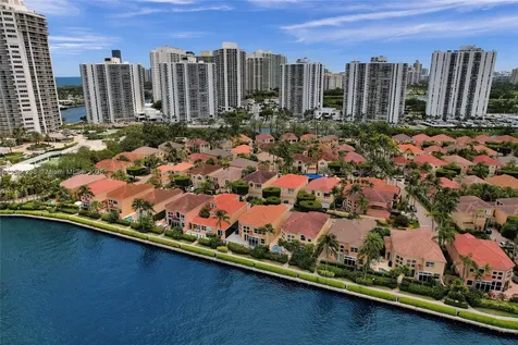 3757 NE 208th Terrace Aventura FL 33180
