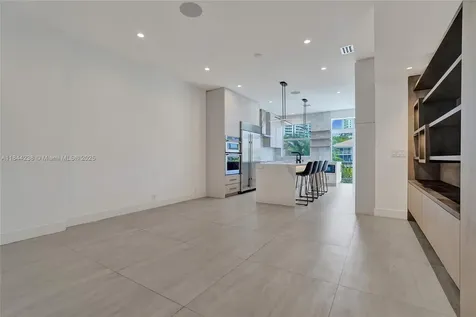 3757 NE 208th Terrace Aventura FL 33180