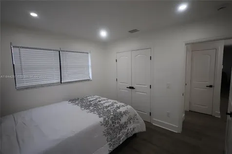 3955 SW 69th Avenue Miami FL 33155