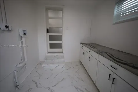 3955 SW 69th Avenue Miami FL 33155