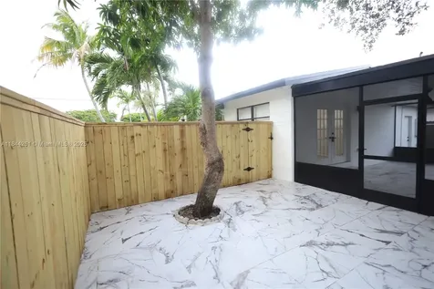 3955 SW 69th Avenue Miami FL 33155
