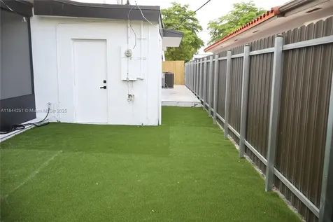 3955 SW 69th Avenue Miami FL 33155