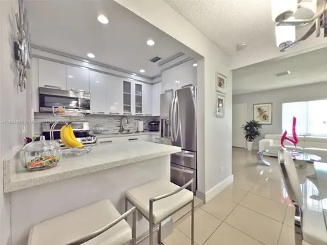 6290 SW 37th Street Miami FL 33155