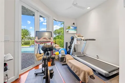 2508 Princeton Court Weston FL 33327