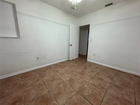 7536 Cutlass Avenue North Bay Village FL 33141