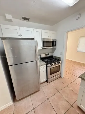 7536 Cutlass Avenue North Bay Village FL 33141