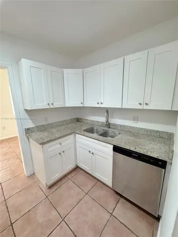7536 Cutlass Avenue North Bay Village FL 33141