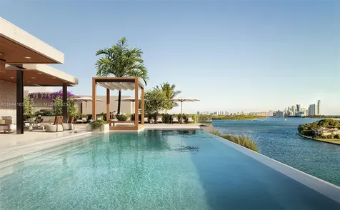 10141 E Bay Harbor Drive Bay Harbor Islands FL 33154