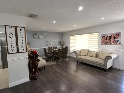 9170 NW 24th Place Sunrise FL 33322