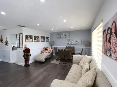 9170 NW 24th Place Sunrise FL 33322
