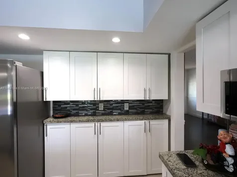 9170 NW 24th Place Sunrise FL 33322