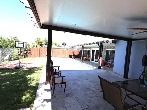 9170 NW 24th Place Sunrise FL 33322