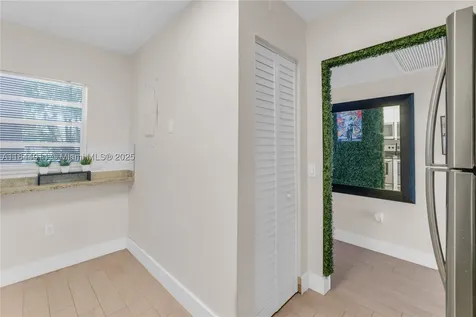 9410 Poinciana Place Davie FL 33324