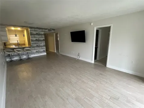 9410 Poinciana Place Davie FL 33324