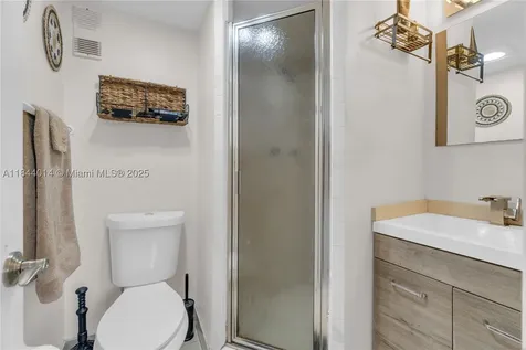 9410 Poinciana Place Davie FL 33324