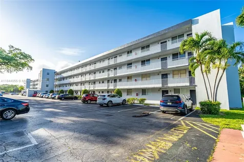 445 NE 195th Street Miami FL 33179