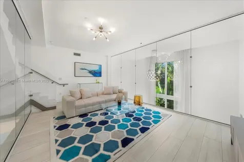 455 NE 39th Street Miami FL 33137