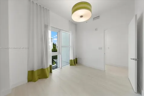 455 NE 39th Street Miami FL 33137