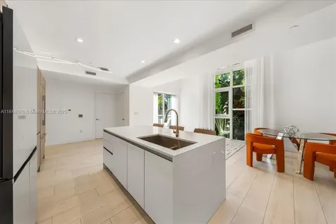 455 NE 39th Street Miami FL 33137