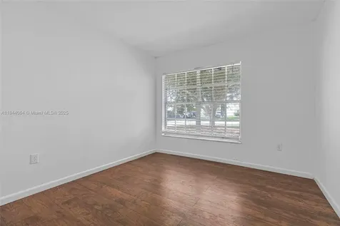 1312 N Quetzal Court Homestead FL 33035