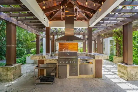 7320 SW 79th Court Miami FL 33143