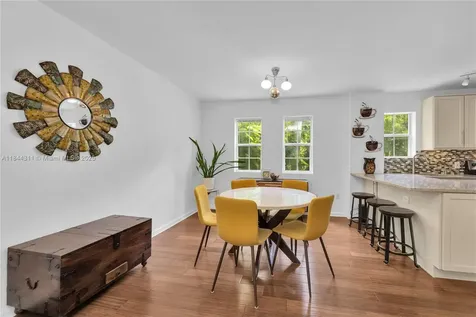 2850 Coconut Avenue Miami FL 33133