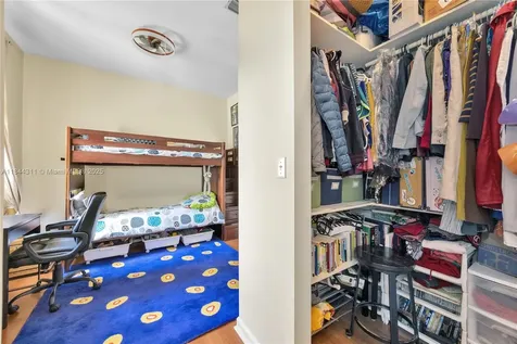 2850 Coconut Avenue Miami FL 33133