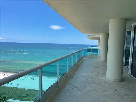 5025 Collins Avenue Miami Beach FL 33140