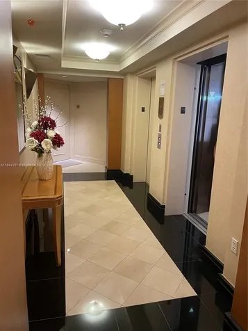 5025 Collins Avenue Miami Beach FL 33140