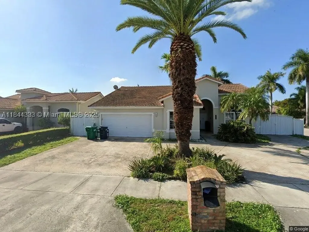 2802 SW 142nd Court Miami FL 33175