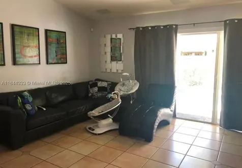 2802 SW 142nd Court Miami FL 33175