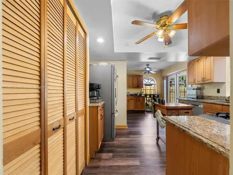 11701 NW 33rd Street Sunrise FL 33323