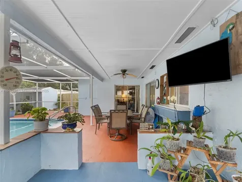 11701 NW 33rd Street Sunrise FL 33323