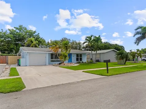 11701 NW 33rd Street Sunrise FL 33323