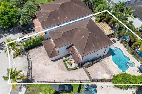 14989 SW 22nd Street Miami FL 33185