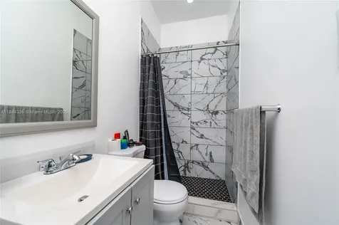 14989 SW 22nd Street Miami FL 33185