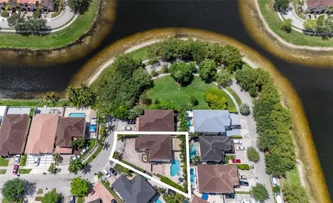 14989 SW 22nd Street Miami FL 33185