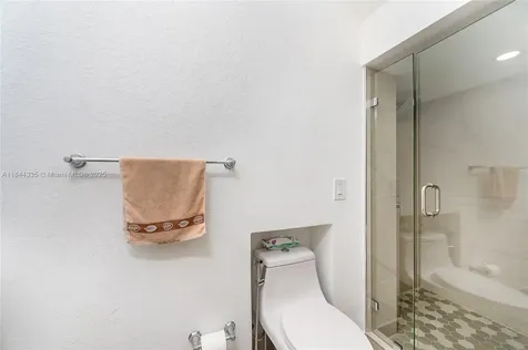 14989 SW 22nd Street Miami FL 33185
