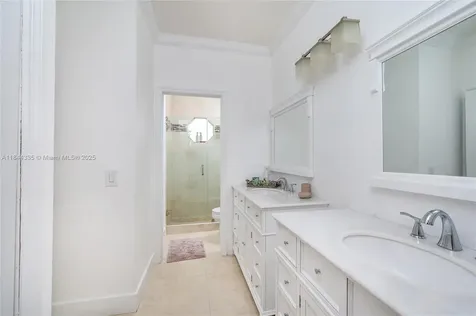 14989 SW 22nd Street Miami FL 33185