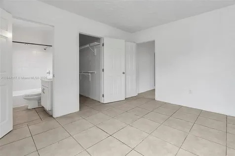 1137 NW 29th Terrace Miami FL 33127