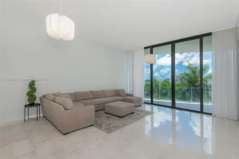 2821 S Bayshore Drive Coconut Grove FL 33133